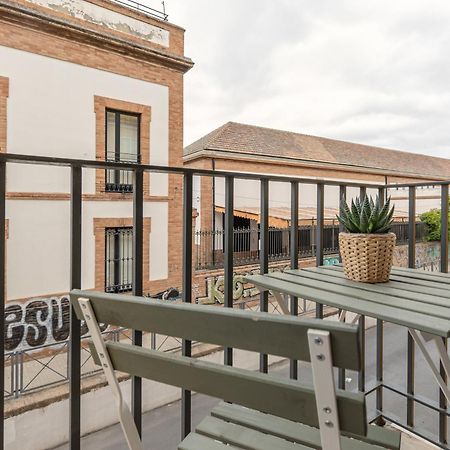 Apartamento Alojarte BécquerFree parking Sevilla Exterior foto