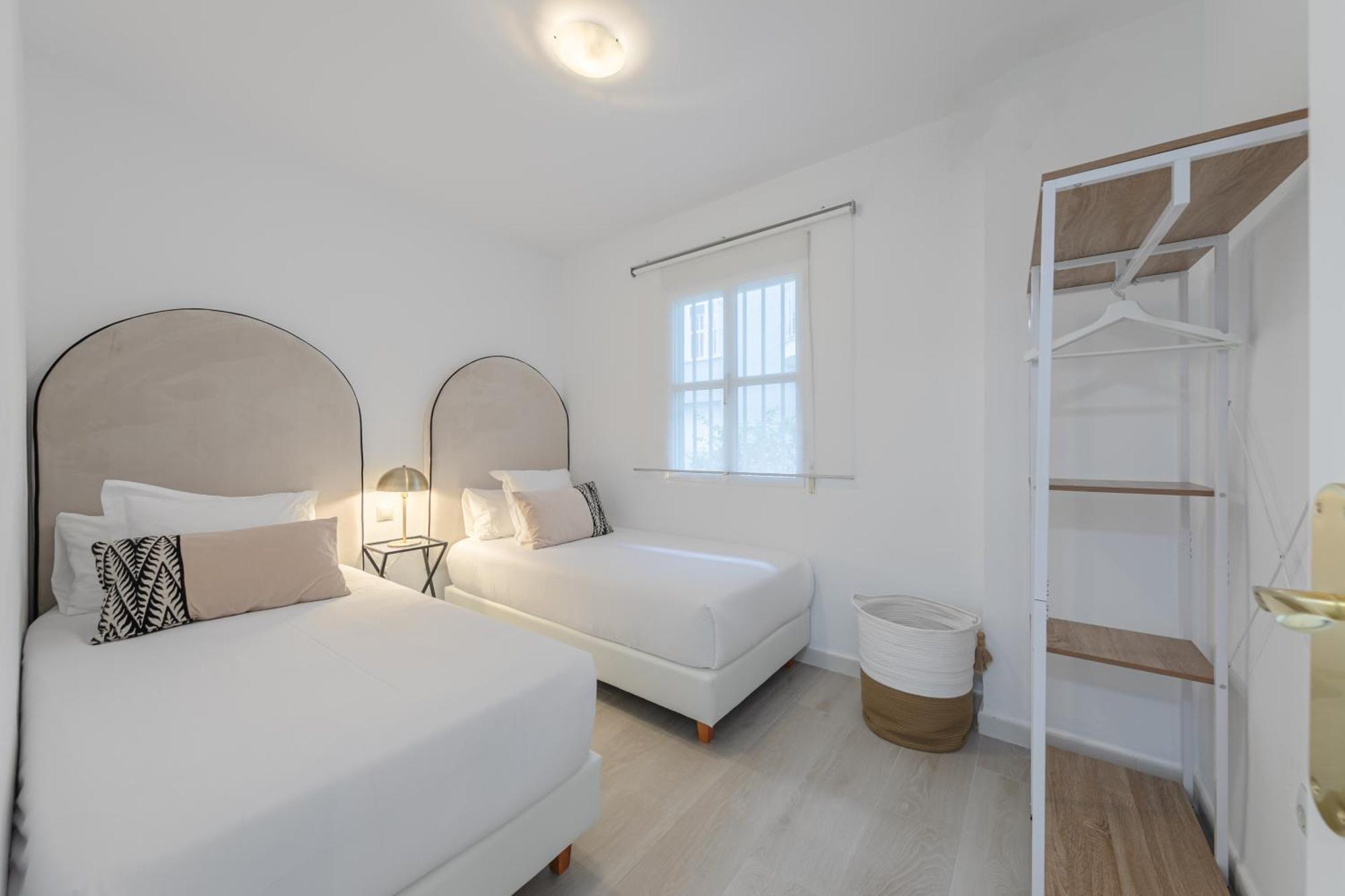 Apartamento Alojarte BécquerFree parking Sevilla Exterior foto