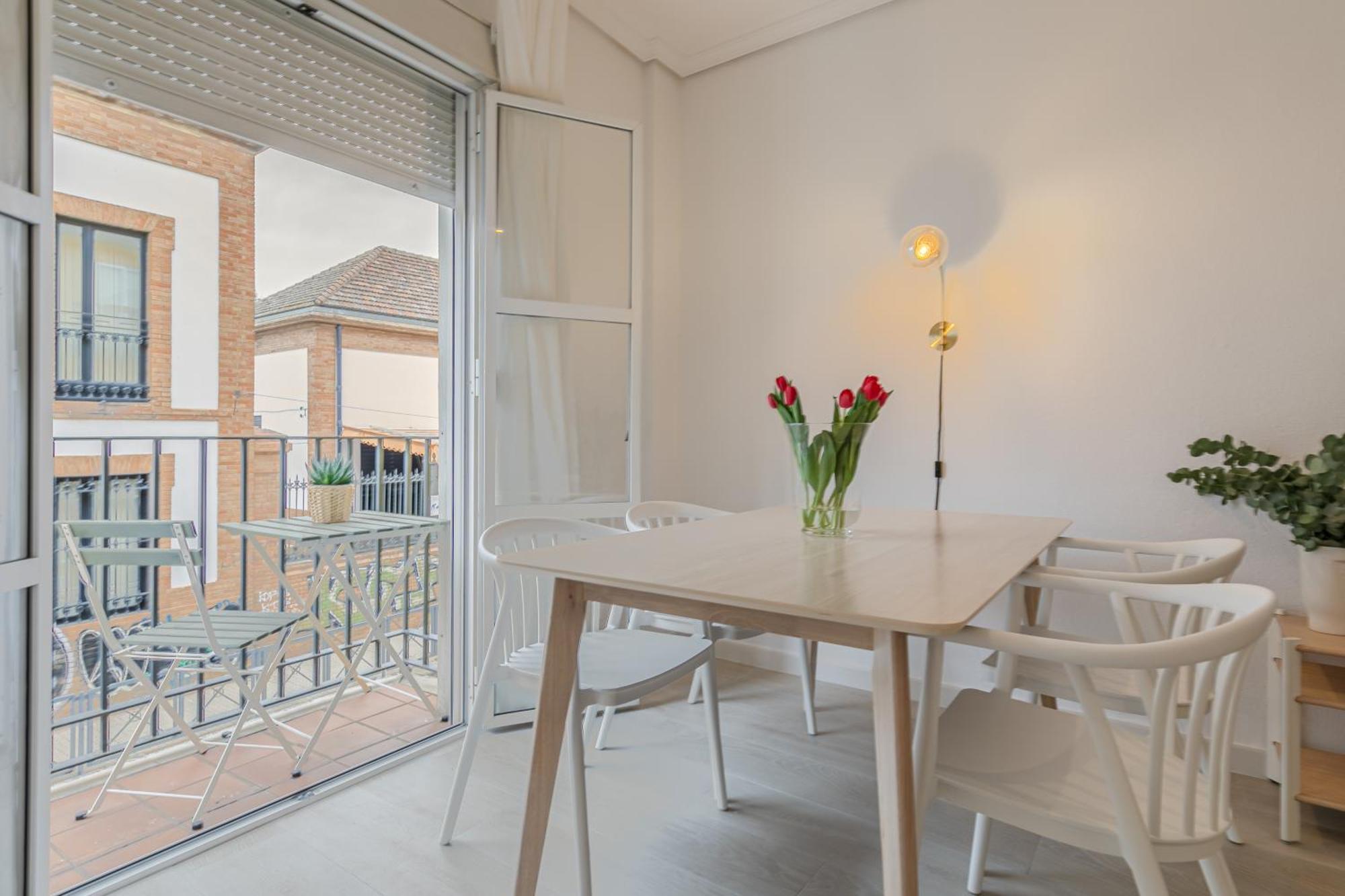Apartamento Alojarte BécquerFree parking Sevilla Exterior foto