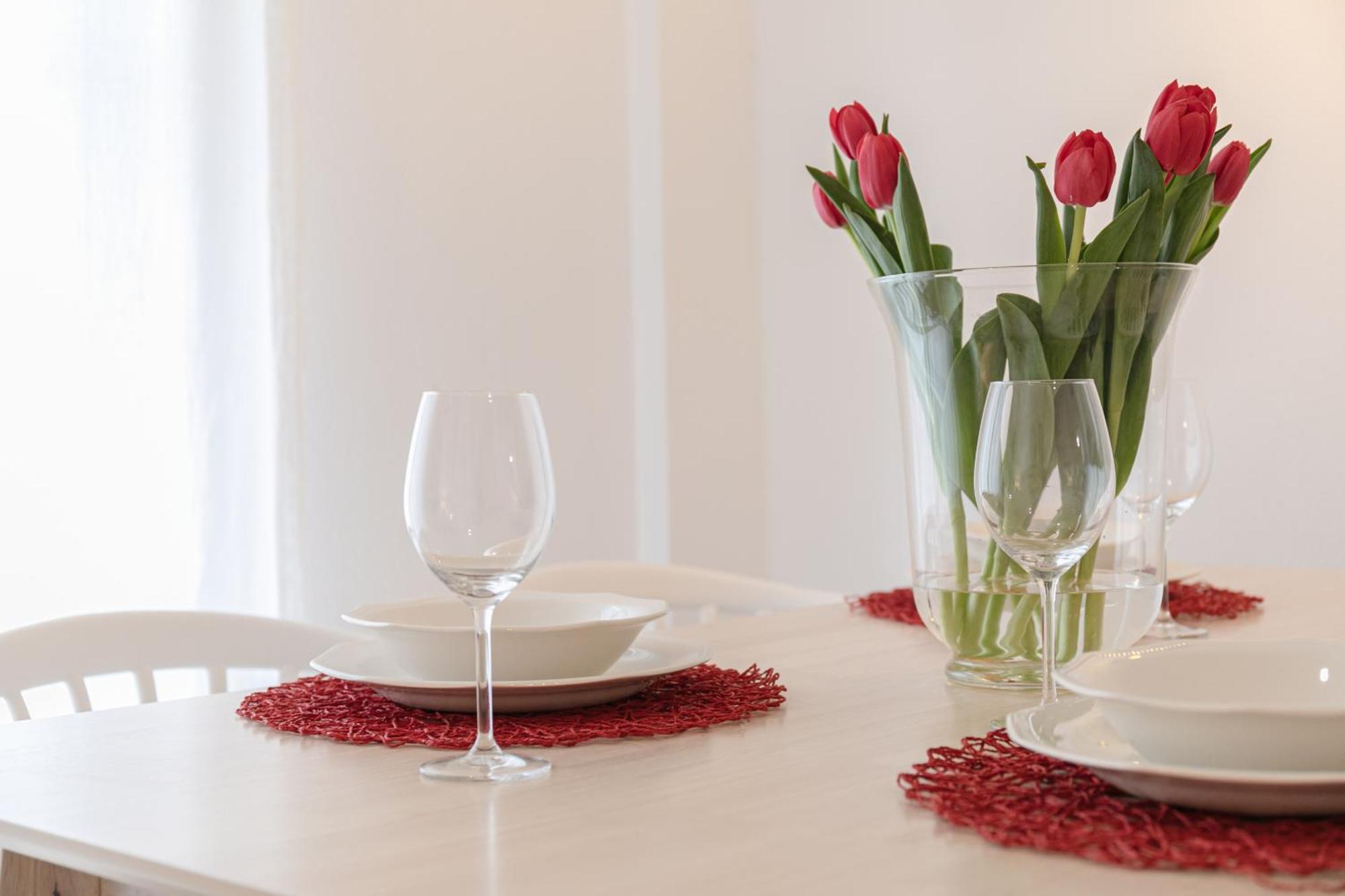 Apartamento Alojarte BécquerFree parking Sevilla Exterior foto