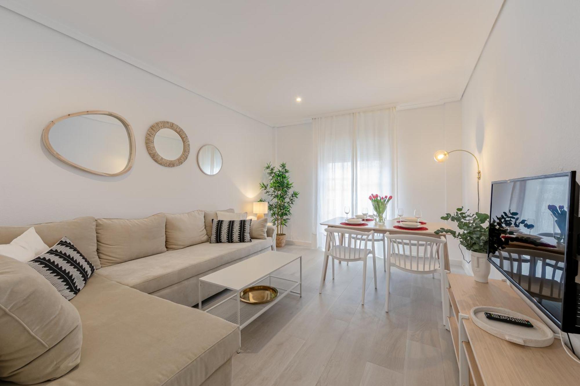 Apartamento Alojarte BécquerFree parking Sevilla Exterior foto